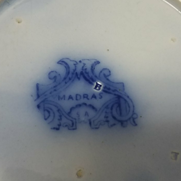 Madras  china bowls set of 5 - Picture 6 of 7